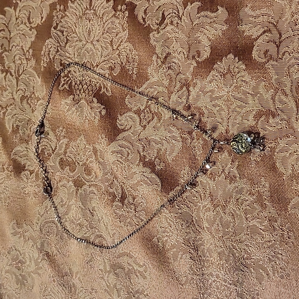 Dainty necklace.